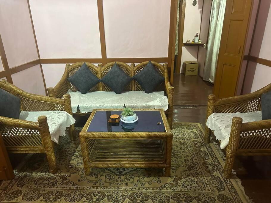 Heritage House Шиллонг Экстерьер фото